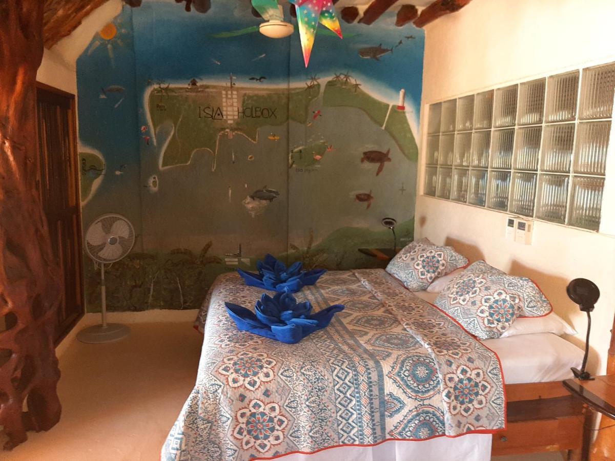 Beach Guesthouse Holbox Apartments & Suites Екстериор снимка