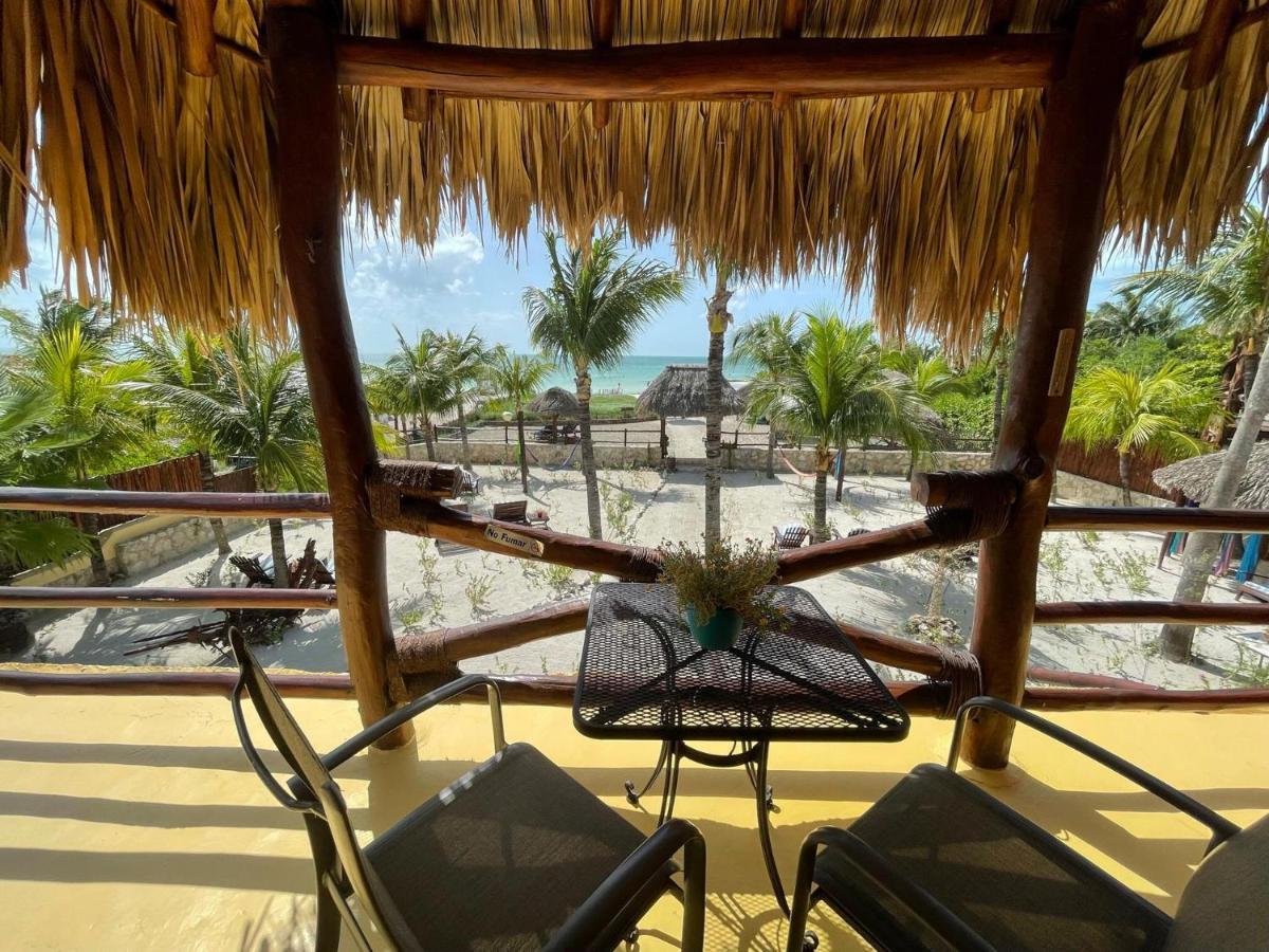 Beach Guesthouse Holbox Apartments & Suites Екстериор снимка