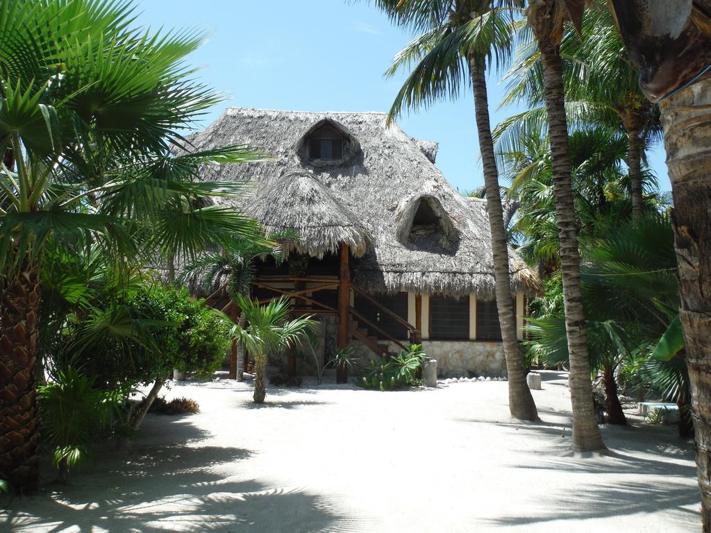 Beach Guesthouse Holbox Apartments & Suites Екстериор снимка