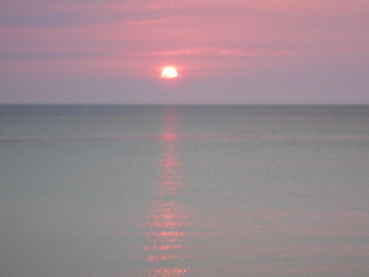 Beach Guesthouse Holbox Apartments & Suites Екстериор снимка